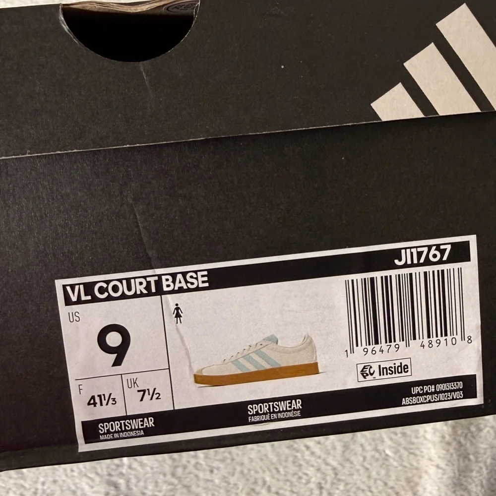 Adidas VL Court Base Sneakers Women’s Size 9 Cream Mint Gum Sole NIB
